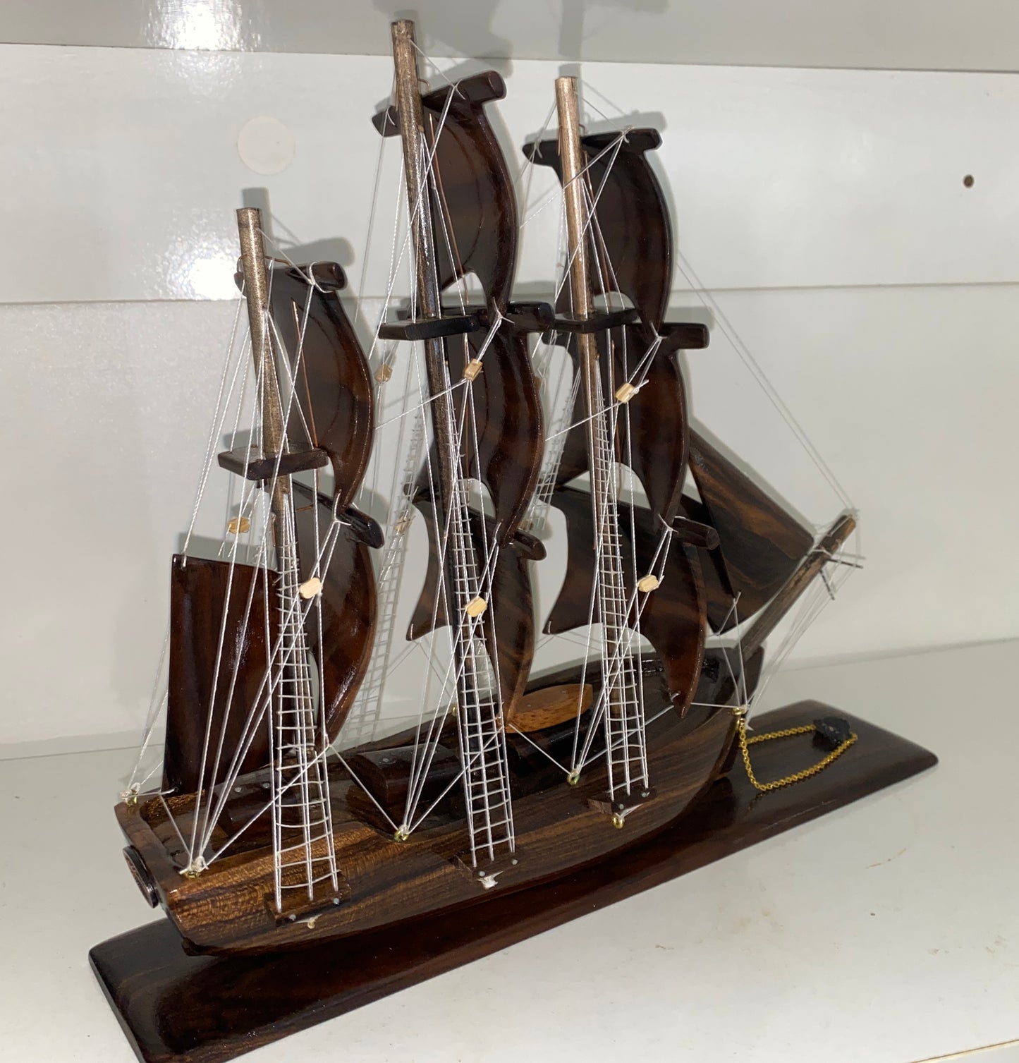 HMS Bounty Model Replica - Tau Wood